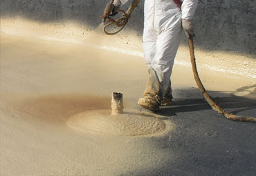 what are the benefits to spray foam roofing in Memphis?